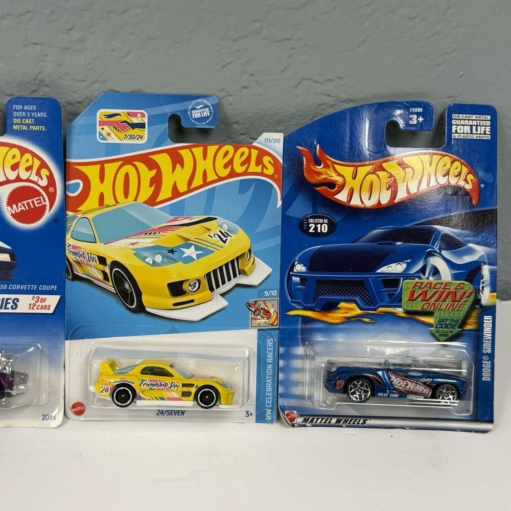 Hot Wheels Bent Cards Still Sealed Lot‎ Of 4 Various Models